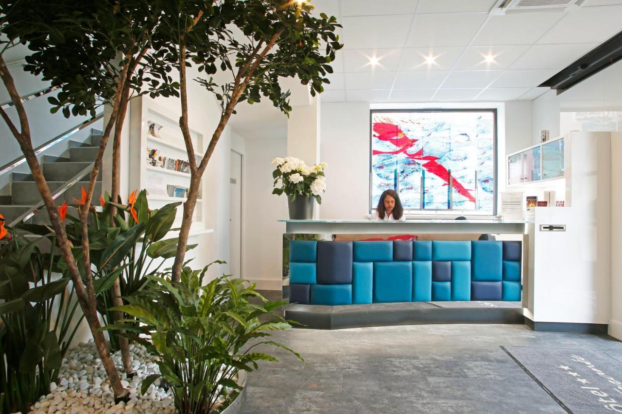 Hotel Mediterranee Калви Екстериор снимка