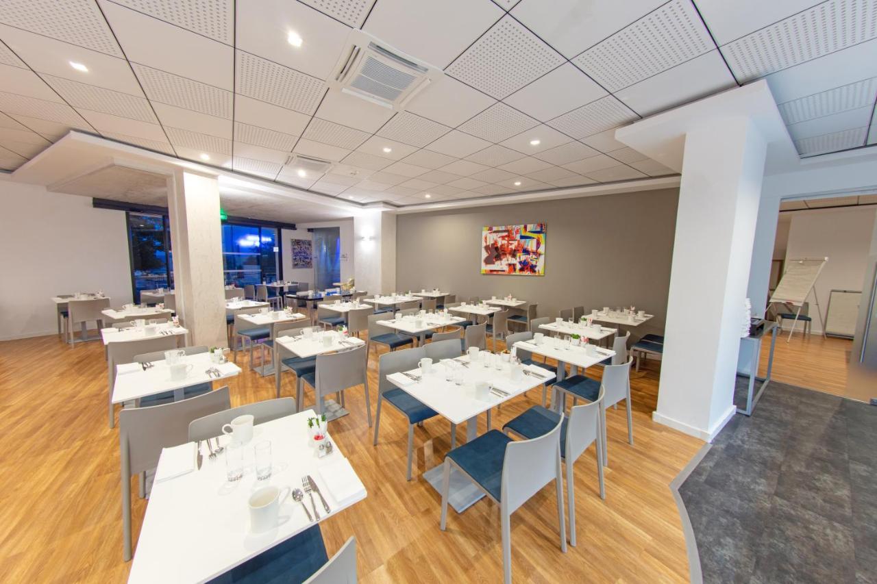 Hotel Mediterranee Калви Екстериор снимка
